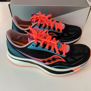 Saucony Endorphin Pro woman’s 8.5